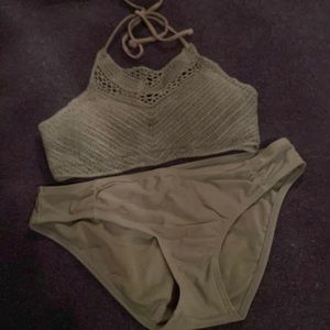 NWOT Two piece bikini size medium
